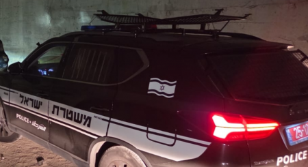 اعتقال مشتبه من ميسر بإطلاق نار على منزل في طرعان أدى لإصابة طفل بجروح خطيرة